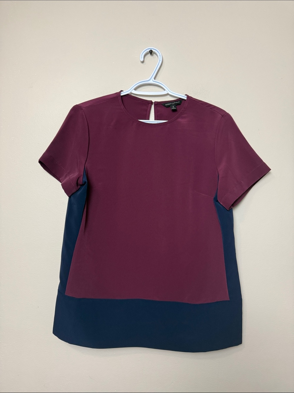 Banana Republic Burgundy and Navy Colorblock Short Sleeve Top size S